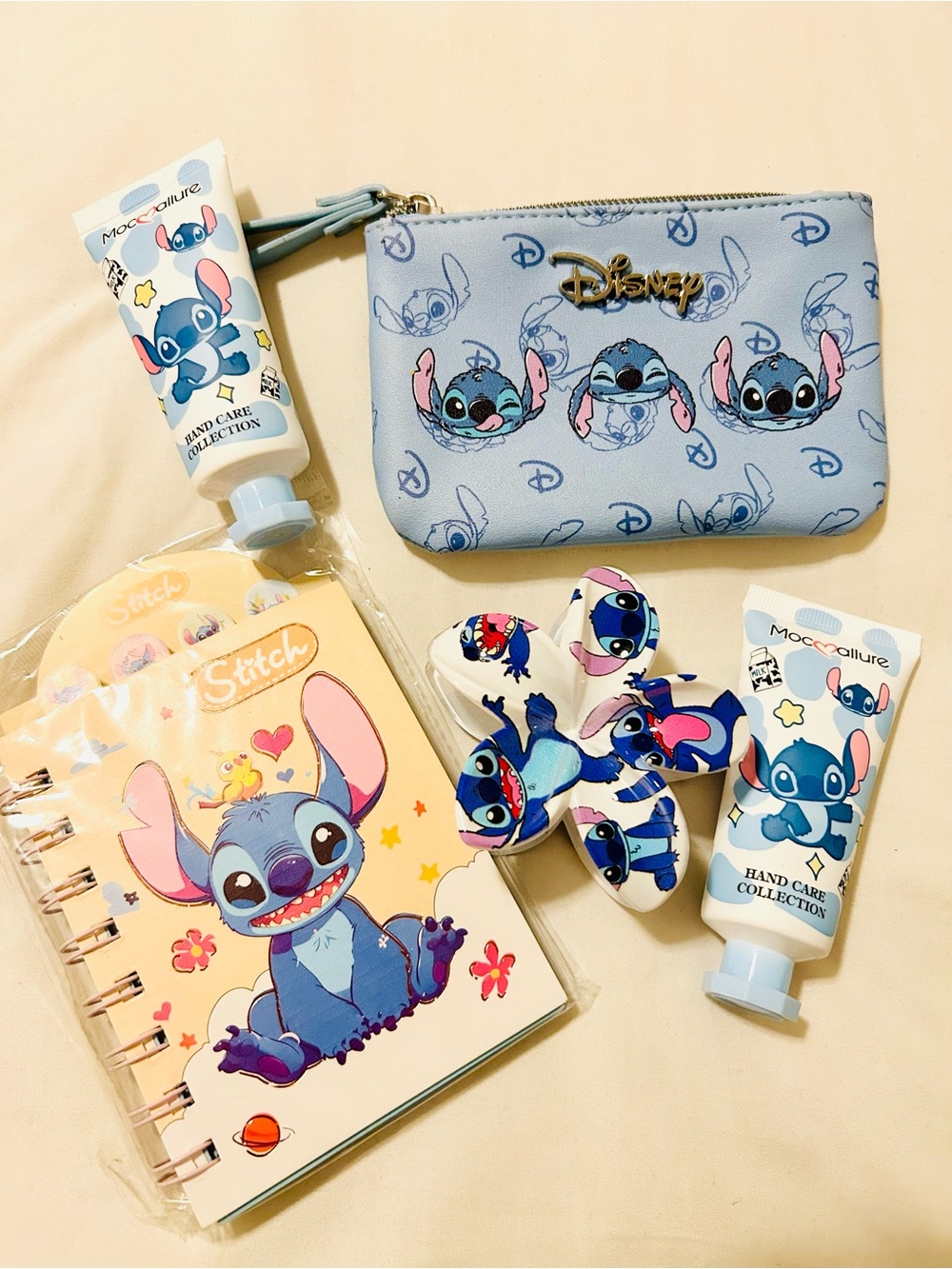 Disney Stitch bundle